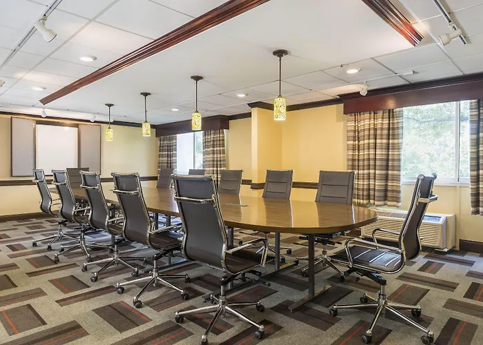 Four Points By Sheraton Chicago O'hare Hotel 3*