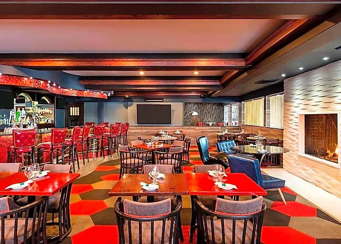 Four Points By Sheraton Chicago O'hare Hotel 3*