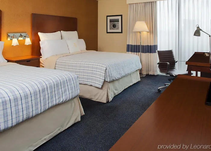 Four Points By Sheraton Chicago O'hare 3*